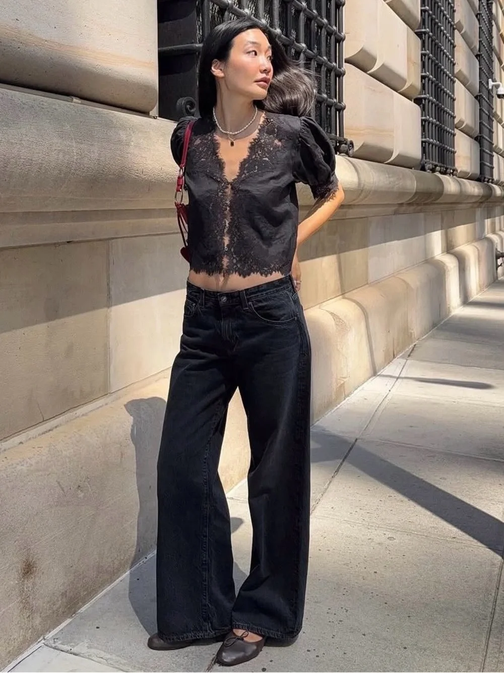 Doen Black Lace-Trim Puff Sleeve Blouse